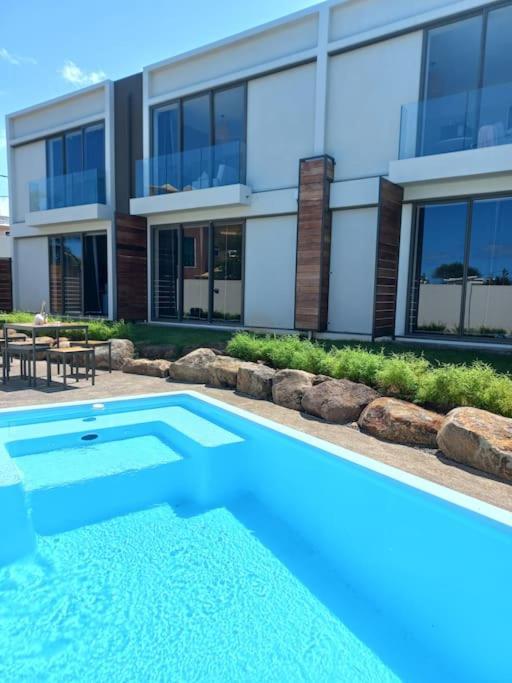 Bois Mapou Self Catering Unit 204 *